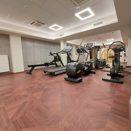 Sky Hotel Kraków-3